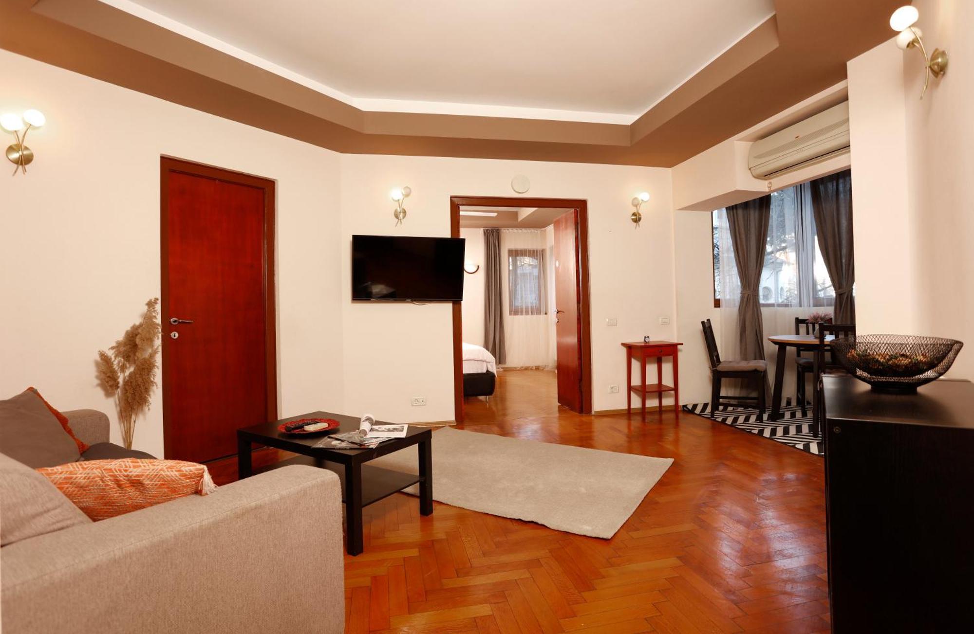 Peaceful Getaway - Generous 3-Bedroom Sanctuary - Close To Historic Old Town Bucureşti Exterior foto