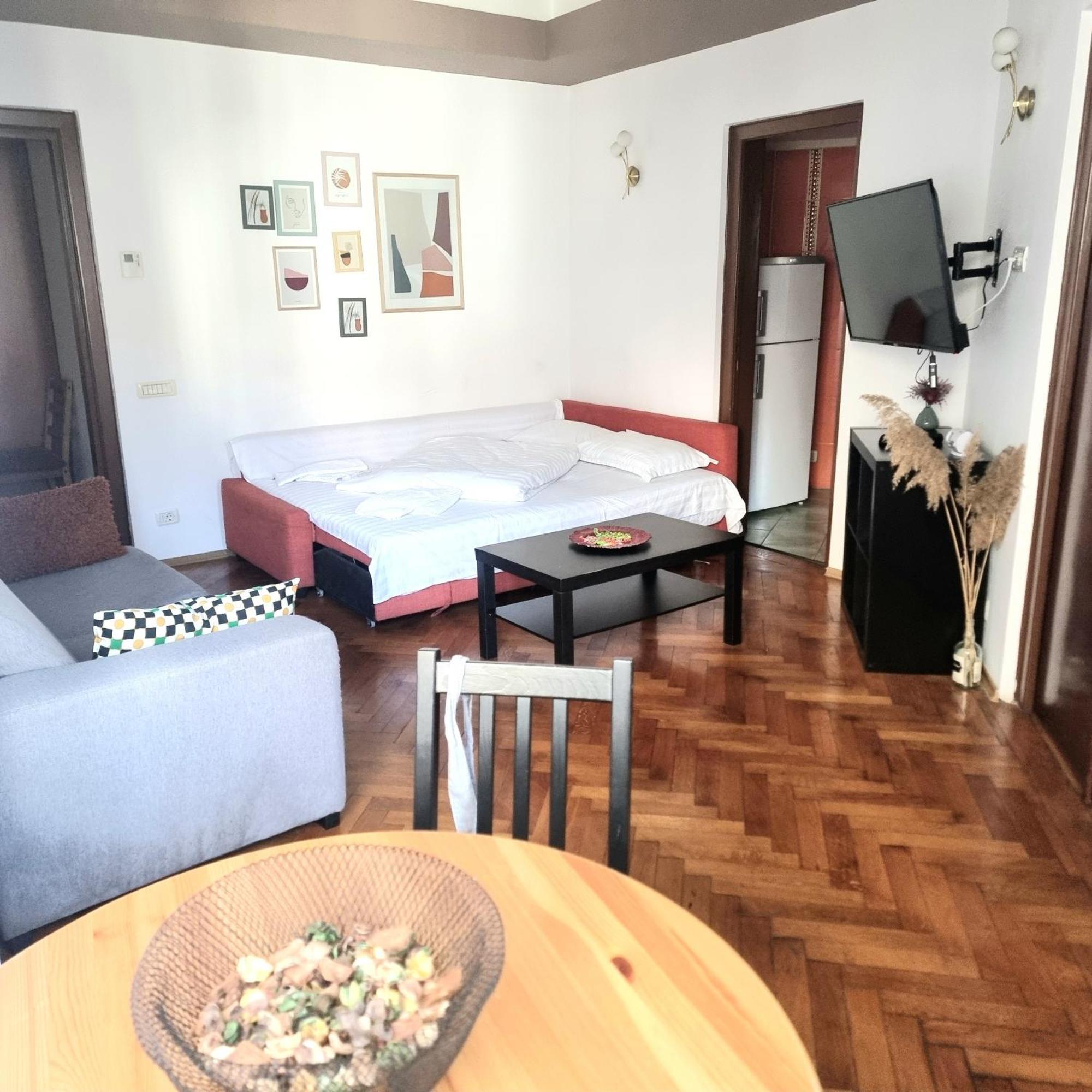 Peaceful Getaway - Generous 3-Bedroom Sanctuary - Close To Historic Old Town Bucureşti Exterior foto